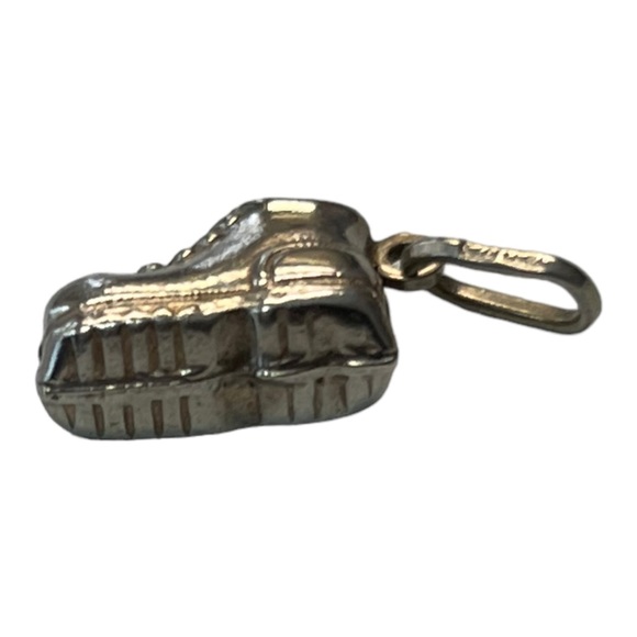 PATRASSI ALFREDO, DOMINI GIULIO & C S.a.S.
Italian Shoe/Sneaker/Boot Charm - Picture 9 of 11